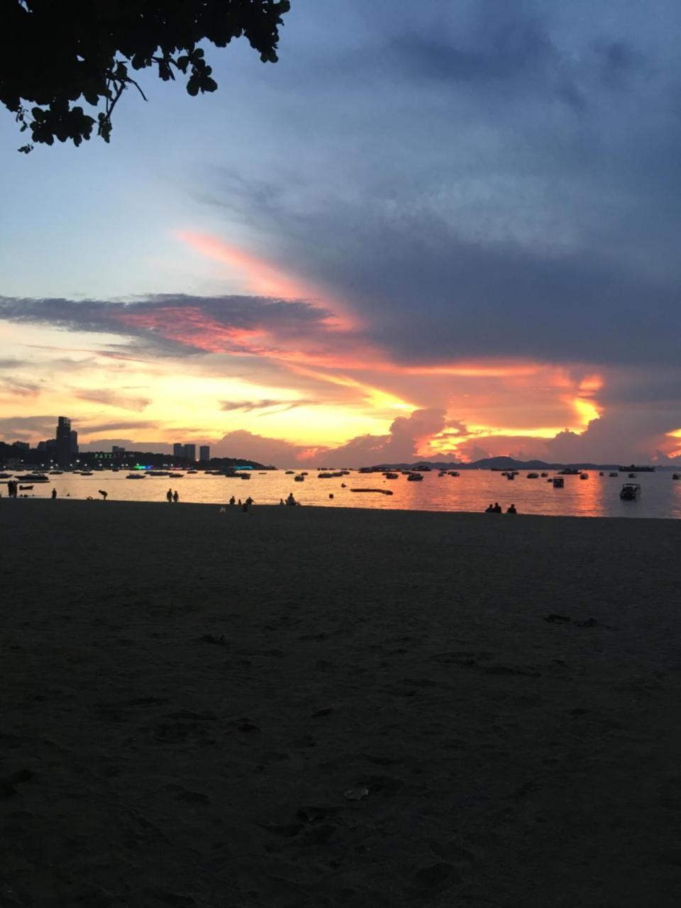 View Talay 1B Residence Pattaya Extérieur photo